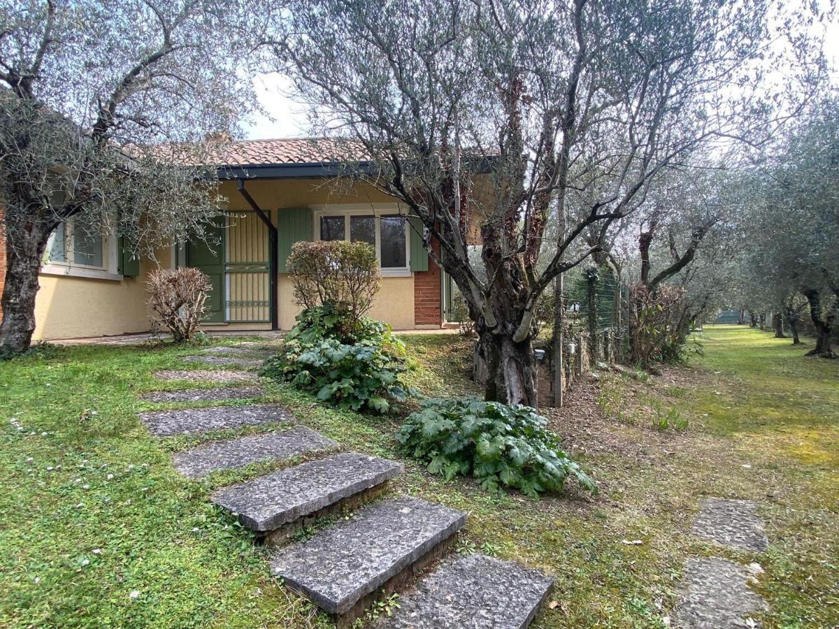 Sweet Flower - With Private Pool And Garden